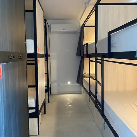 We Street - ホステル *