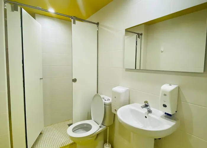 Хостел We Street -