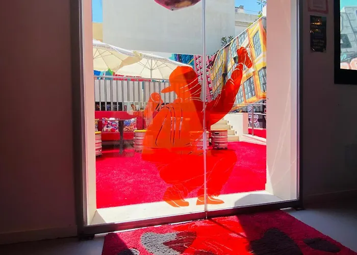 Хостел We Street - *