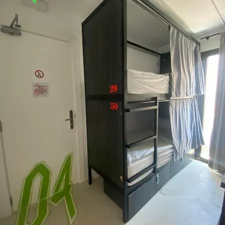 We Street - Hostel