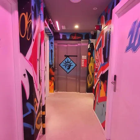Hostel We Street - El Arenal-albergue Juvenil
