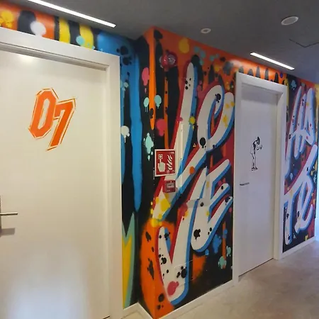 We Street - El Arenal-albergue Juvenil