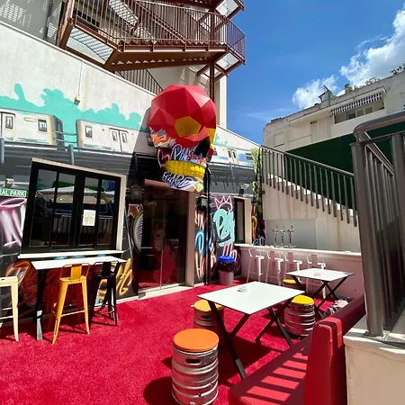 호스텔 We Street - El Arenal-albergue Turistico 엘아레날