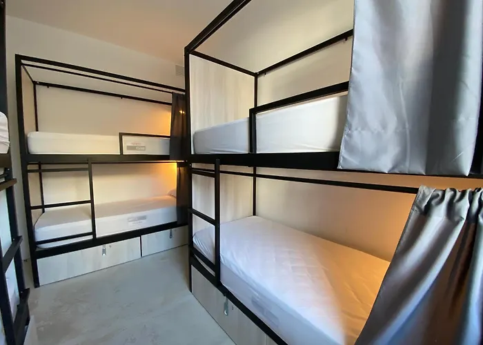 We Street - Vandrarhem *