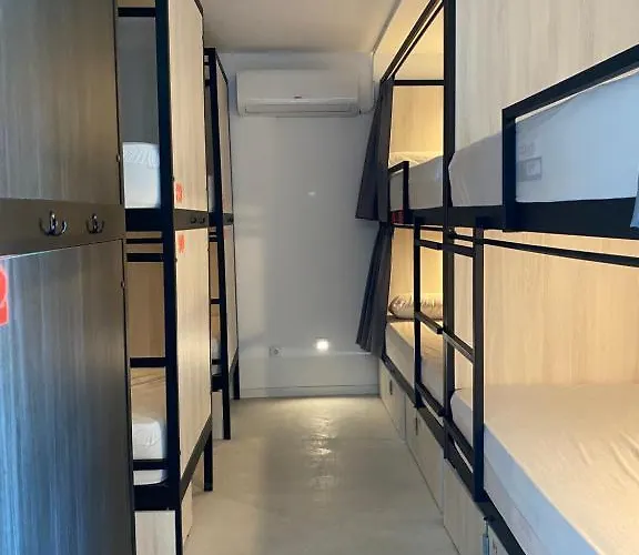 We Street - ホステル *